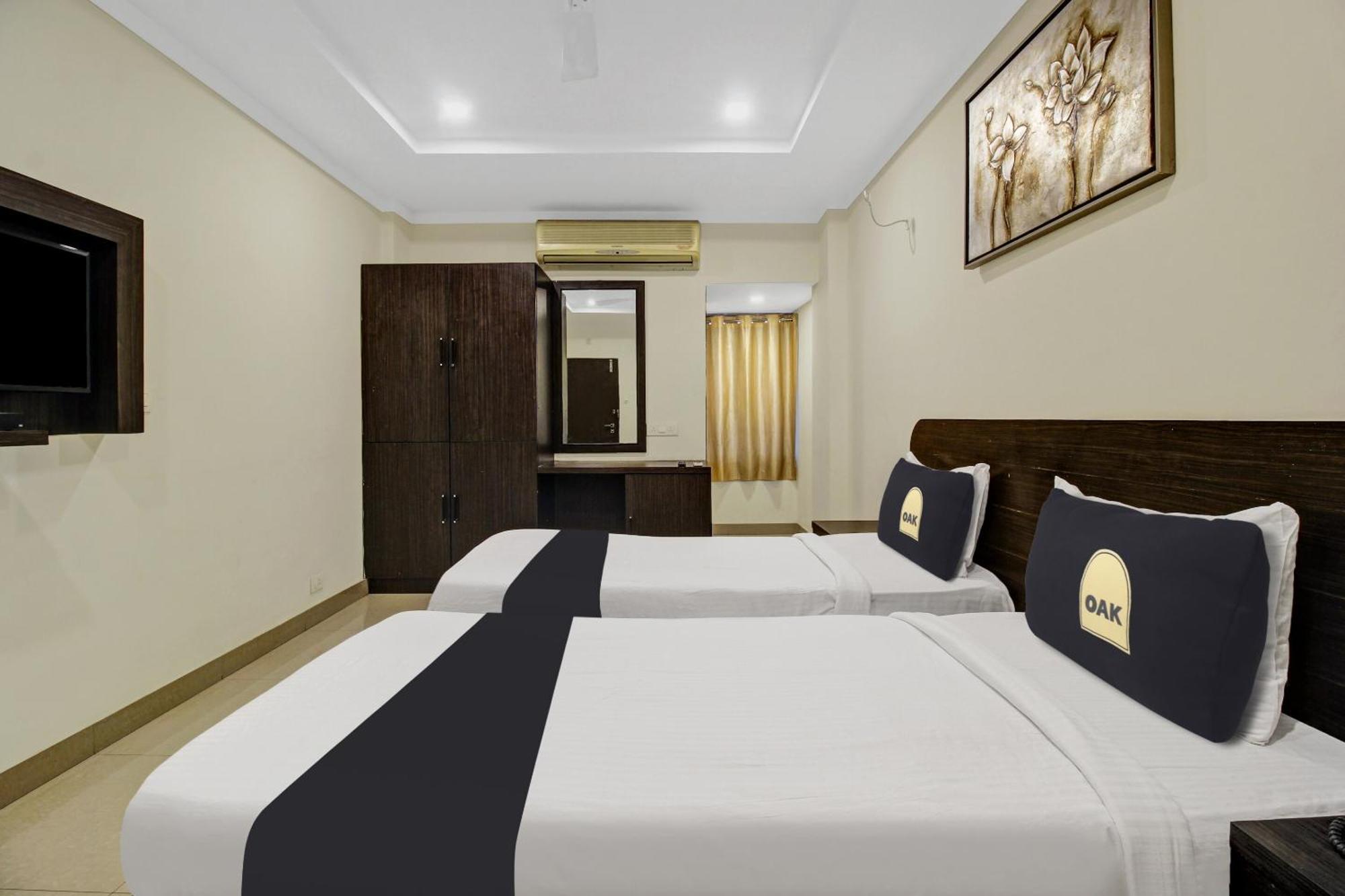 Super Townhouse Oak Lb Nagar Ramoji 호텔 하이데라바드 외부 사진