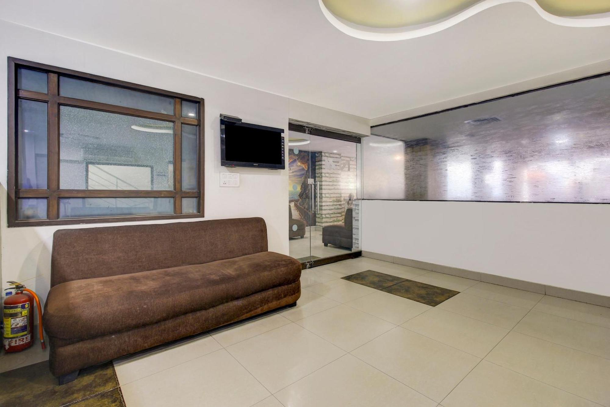 Super Townhouse Oak Lb Nagar Ramoji 호텔 하이데라바드 외부 사진